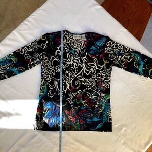 Chico’s “Travelers” Multi-colored, 3/4 SleeveTop, Size O (4-6/S), Like new!